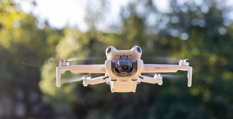 для подростка хороший подарок это квадракоптер DJI mini, но желательно, когда с их запуском станет легче для подростка хороший подарок это квадракоптер DJI mini, но желательно, когда с их запуском станет легче